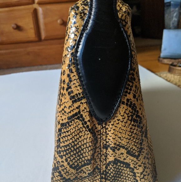 Snake print handbag - Picture 3 of 5